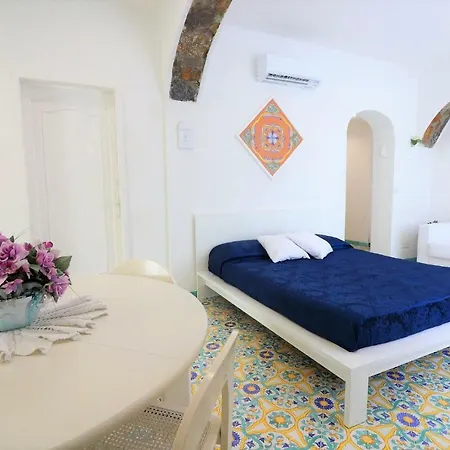 Sorrento Realty Holidays - Erika Apt Apartamento