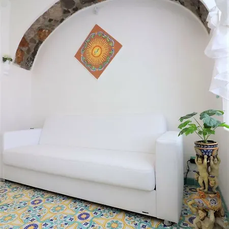 Apartamento Sorrento Realty Holidays - Erika Apt *