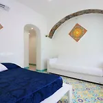 Sorrento Realty Holidays - Erika Apt *