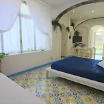 Sorrento Realty Holidays - Erika Apt