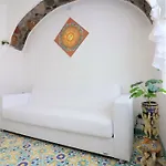 Appartement Sorrento Realty Holidays - Erika Apt *