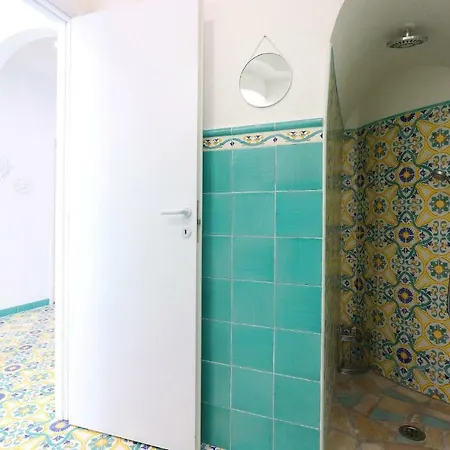 Apartment Sorrento Realty Holidays - Erika Apt